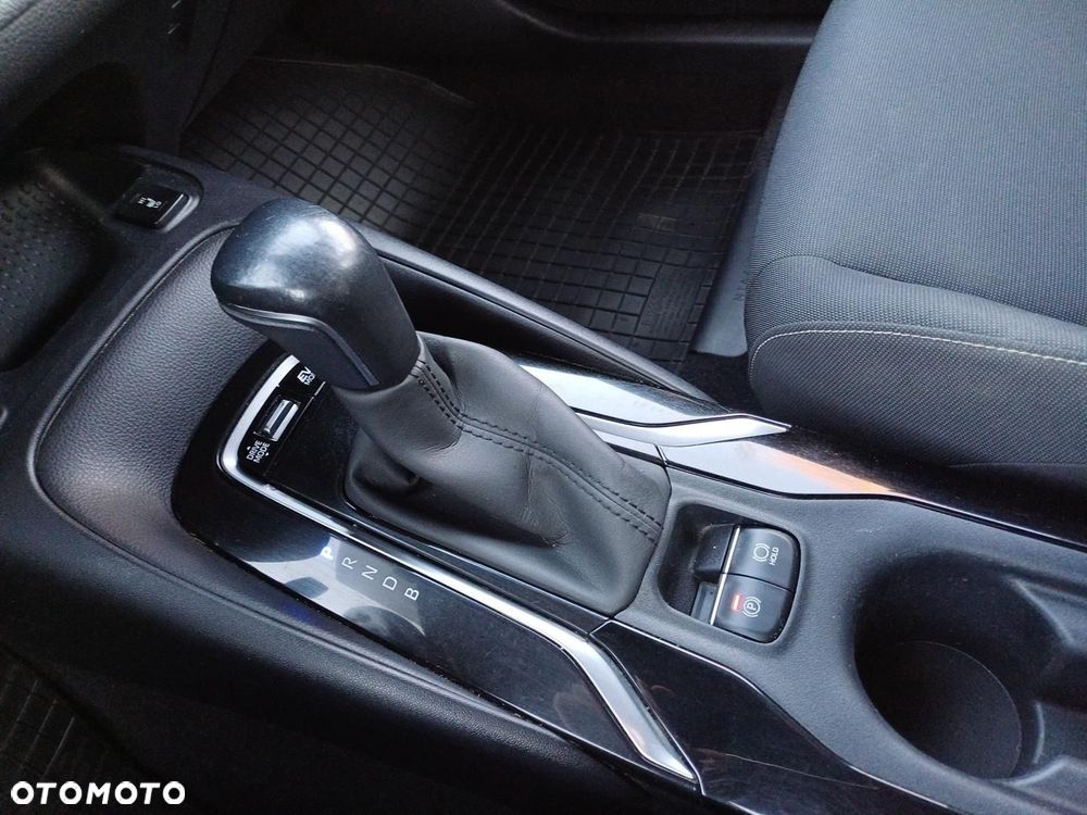 Toyota Corolla 1.8 Hybrid GPF Comfort - 27