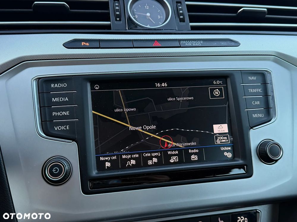 Volkswagen Passat 2.0 TDI BMT Comfortline - 17
