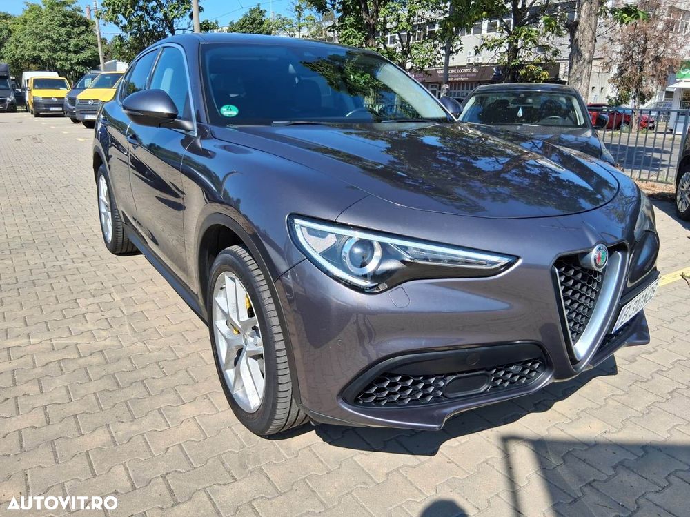 Alfa Romeo Stelvio - 3