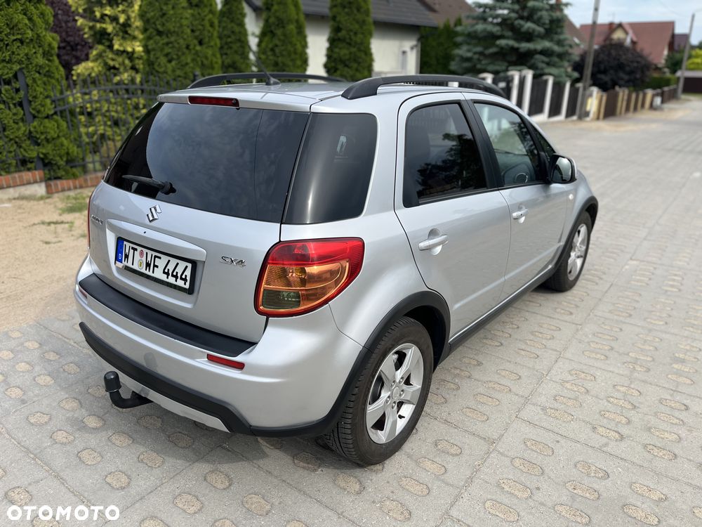 Suzuki SX4 1.6 VVT 4x2 City - 25