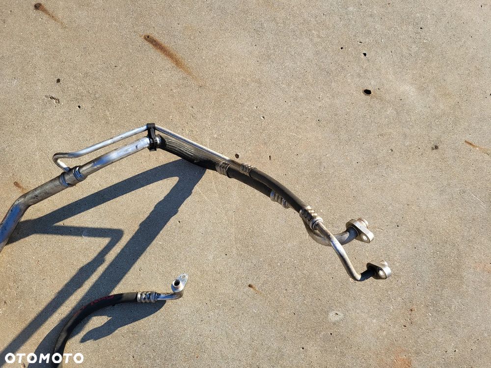 Rurki klimatyzacji przewody Peugeot 5008 1.2 THP - 3