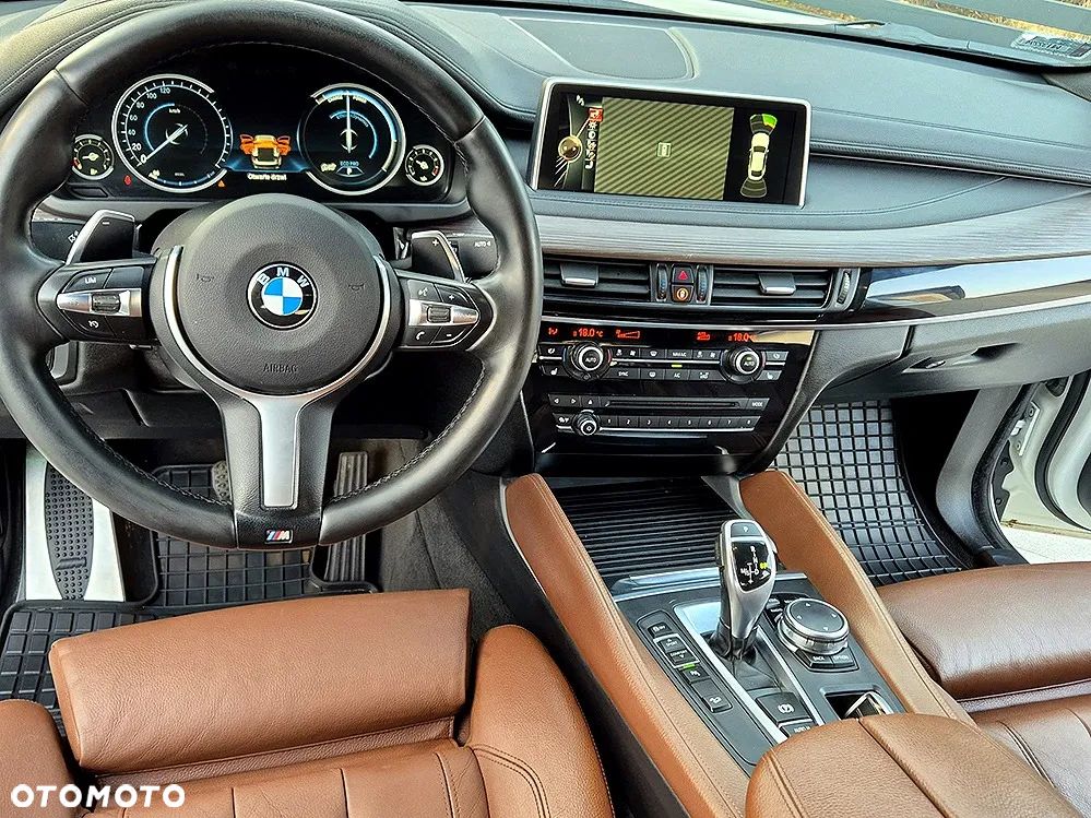 BMW X6 - 16