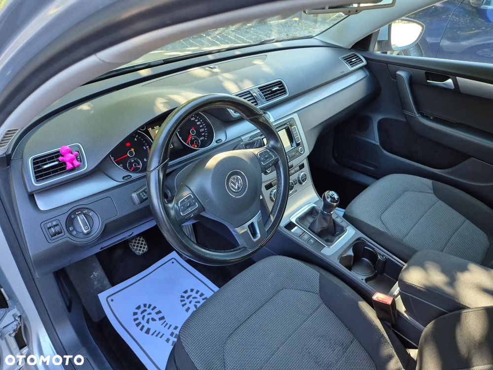 Volkswagen Passat 2.0 TDI Highline - 10