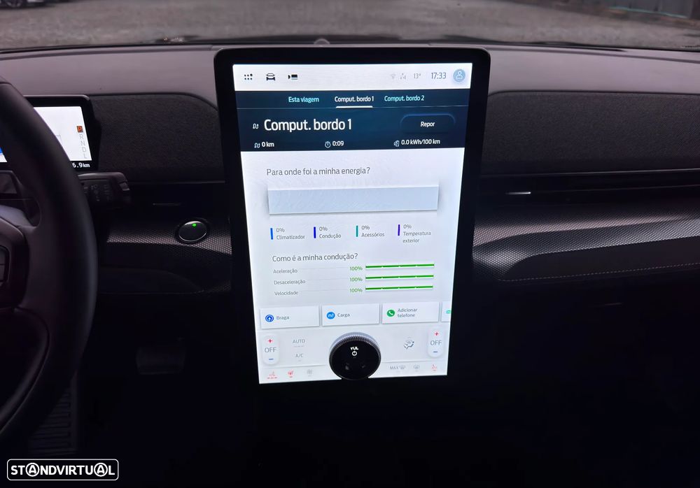 Ford Mustang Mach-E AWD GT - 26