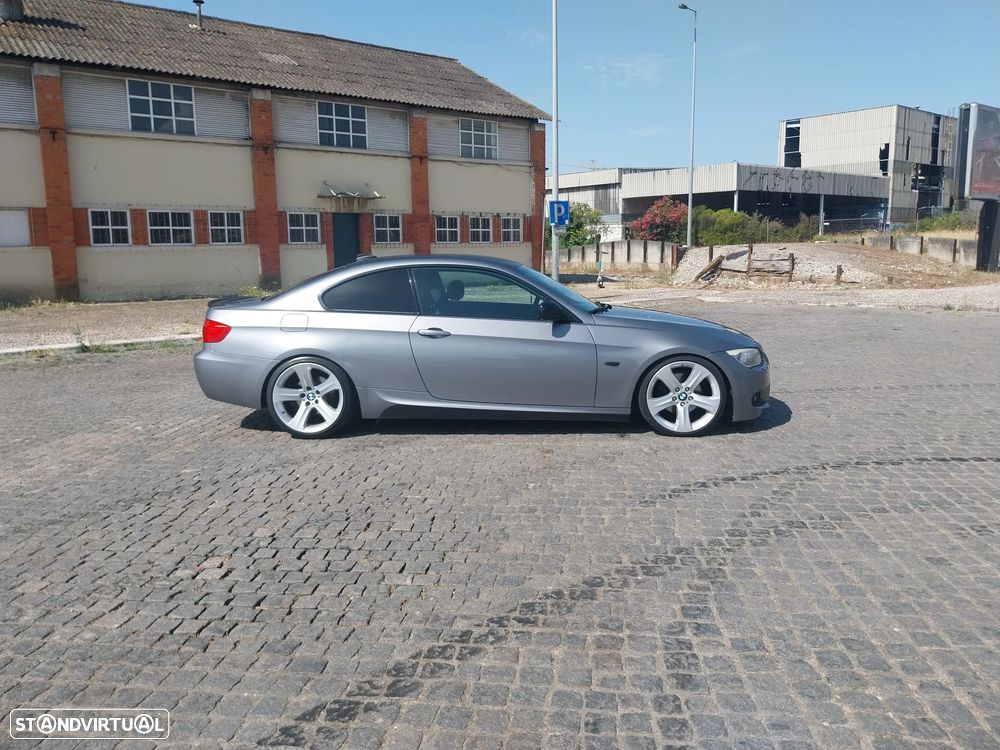 BMW 320 d Coupe Edição M - 9