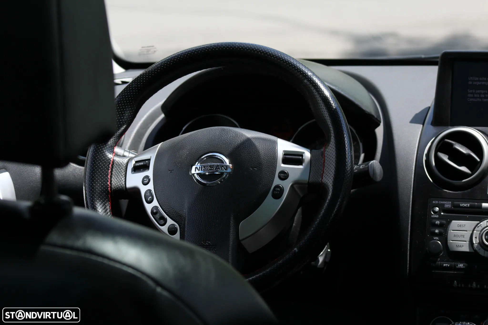 Nissan Qashqai +2 2.0 dCi Tekna Pele Choc +Navi - 19
