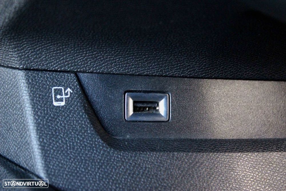 Peugeot 508 SW 2.0 BlueHDi GT EAT8 - 32