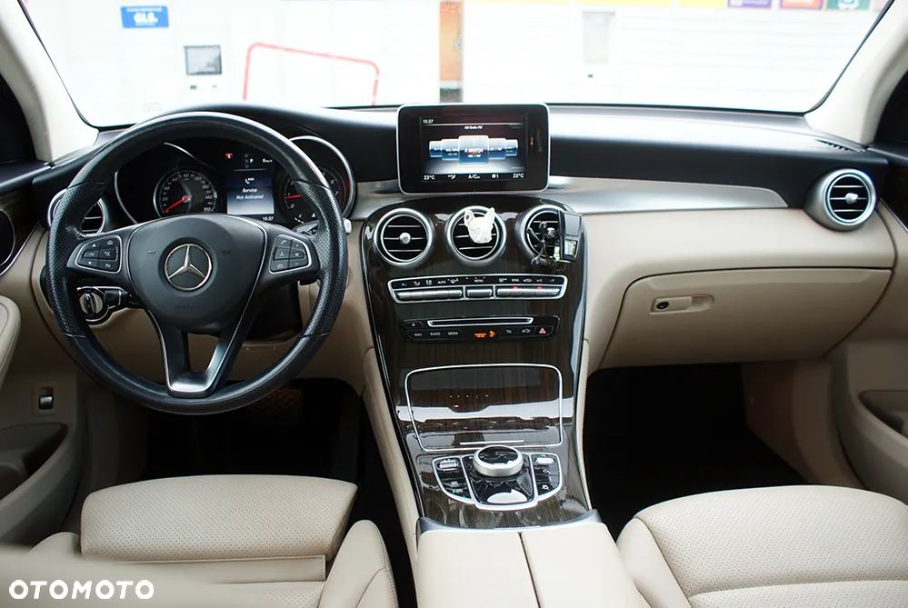 Mercedes-Benz GLC 300 4-Matic - 13