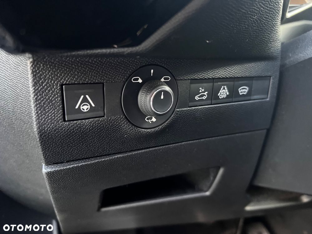 DS Automobiles DS 7 Crossback - 16