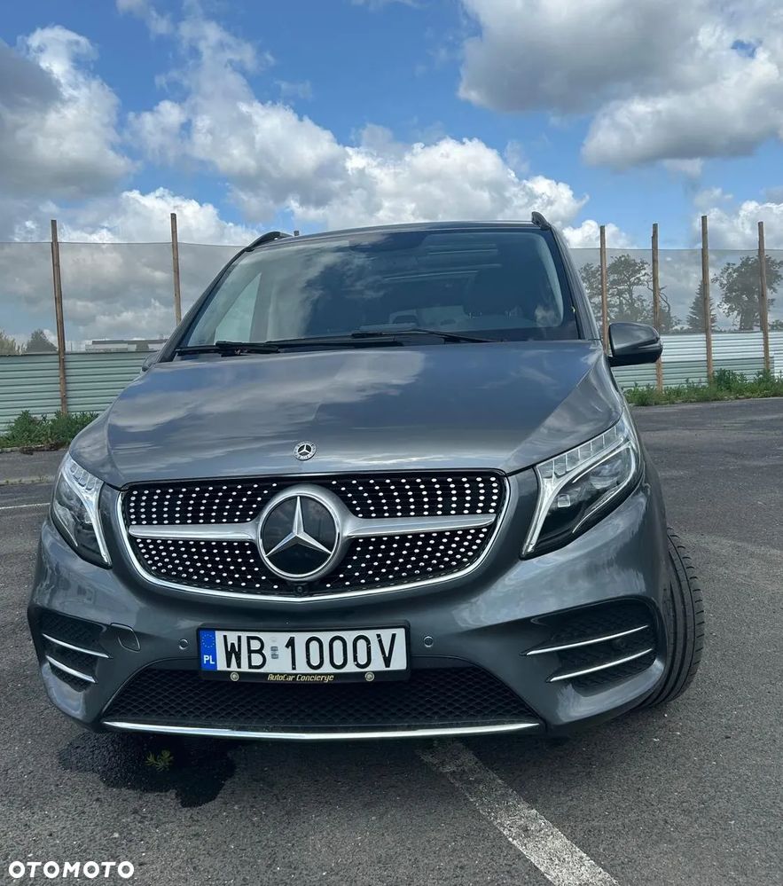 Mercedes-Benz Klasa V 300 d Exclusive 9G-Tronic (d³ugi) - 17