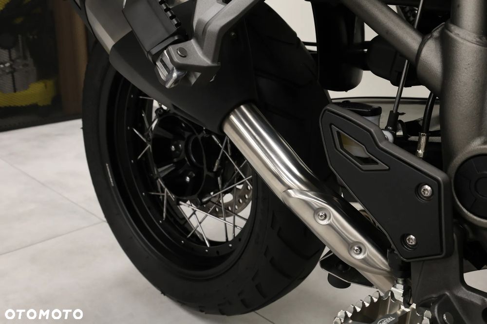 Triumph Tiger - 35