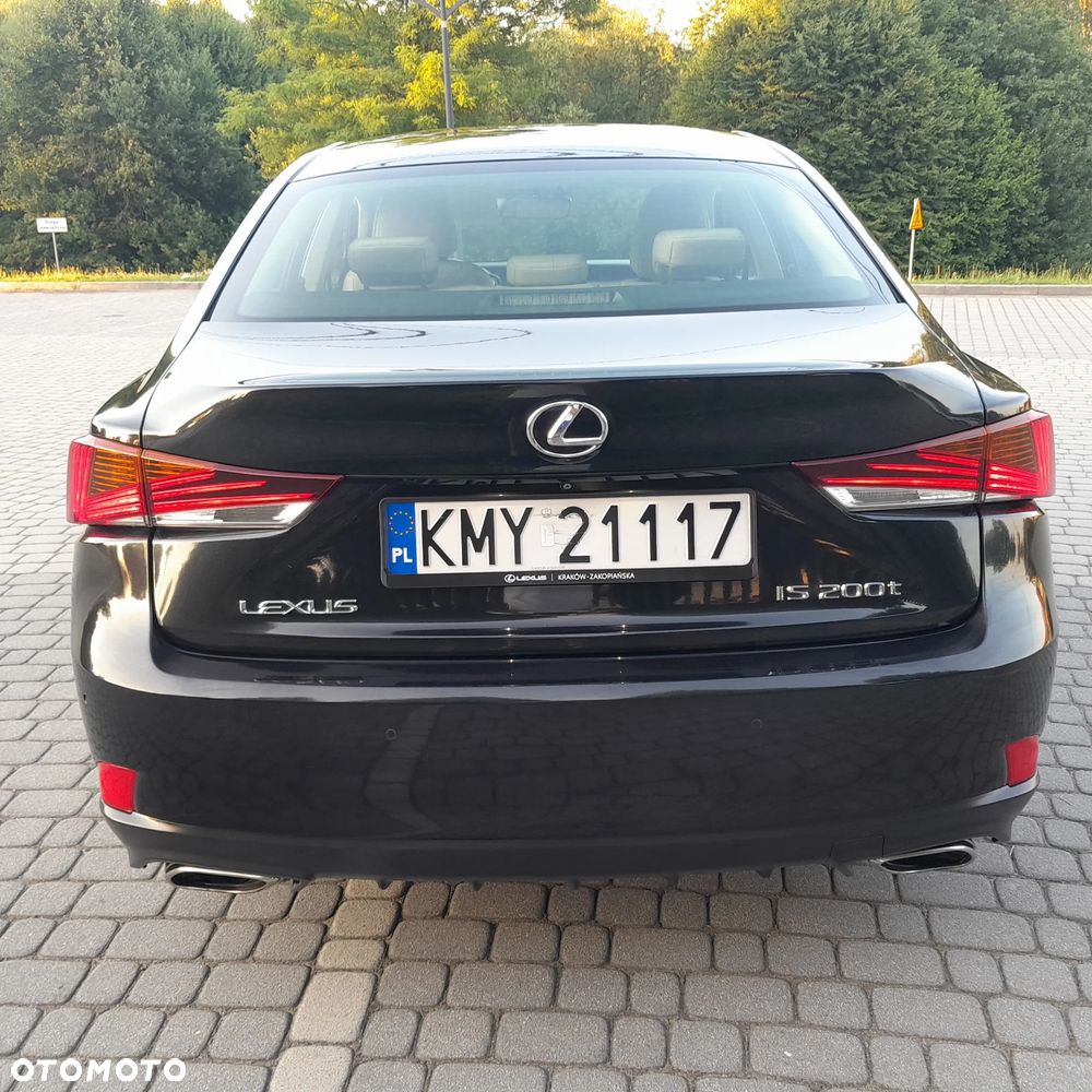 Lexus IS 200t Comfort - 24