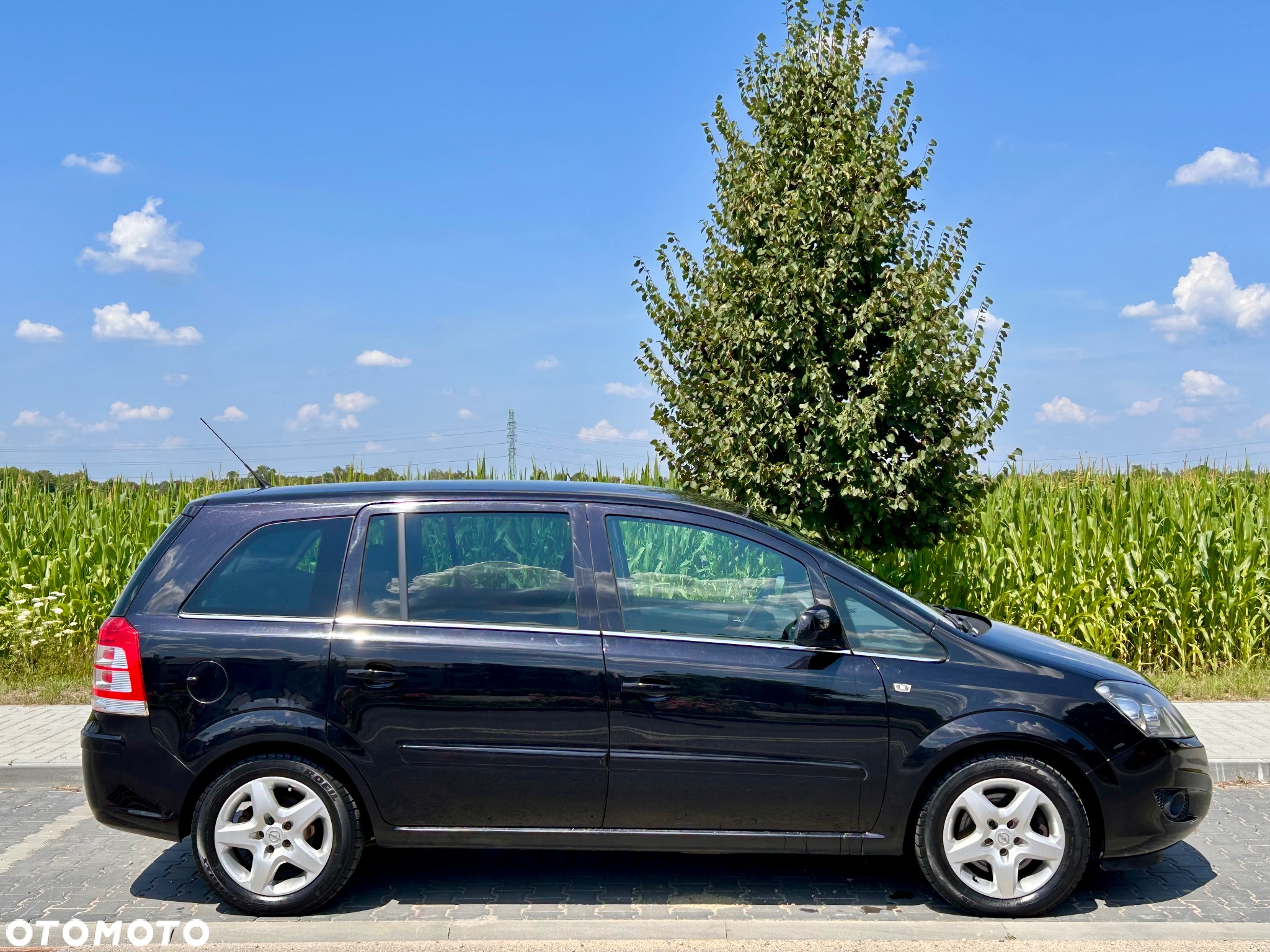Opel Zafira 1.7 CDTI Cosmo - 3