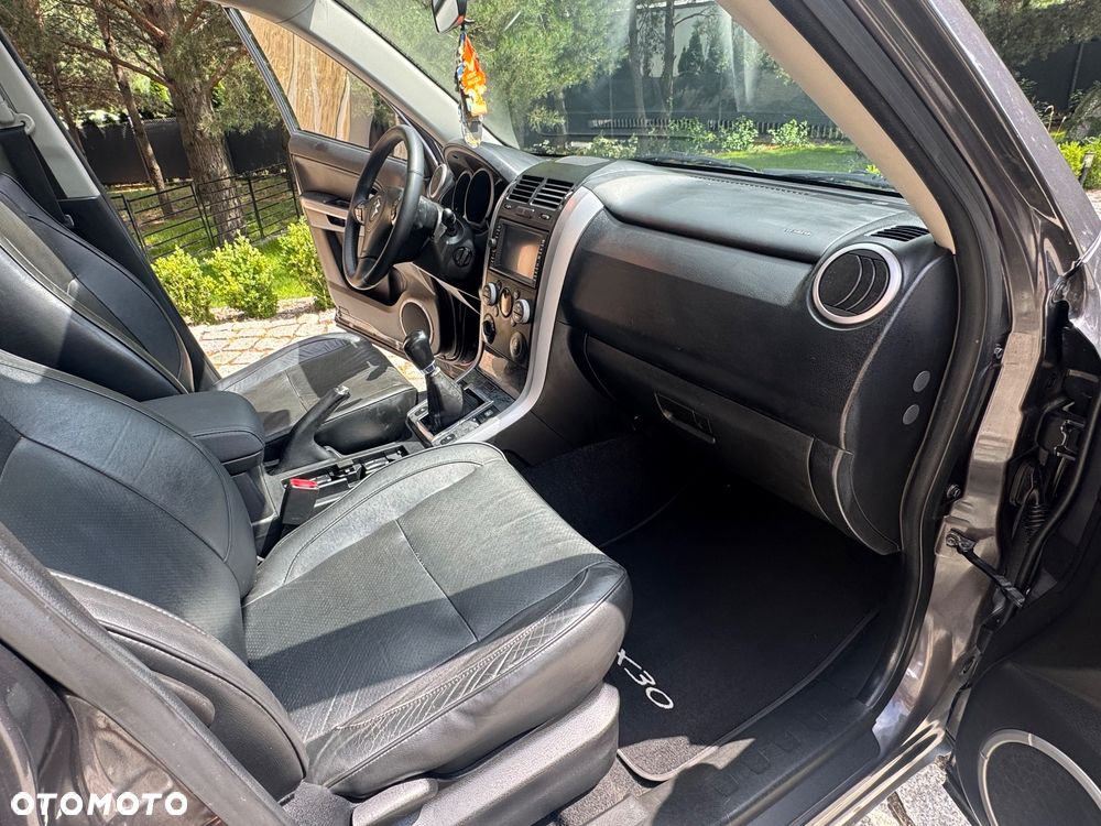 Suzuki Grand Vitara 1.9 DDiS X30 - 10