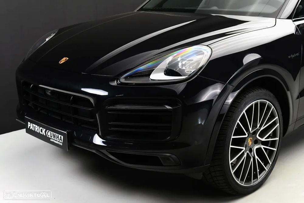 Porsche Cayenne Coupé E-Hybrid - 7