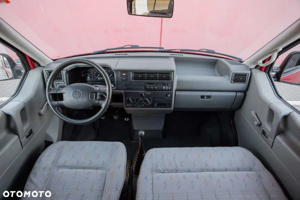 Volkswagen Transporter - 15