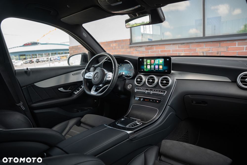 Mercedes-Benz GLC 220 d 4Matic 9G-TRONIC Edition AMG Line - 22