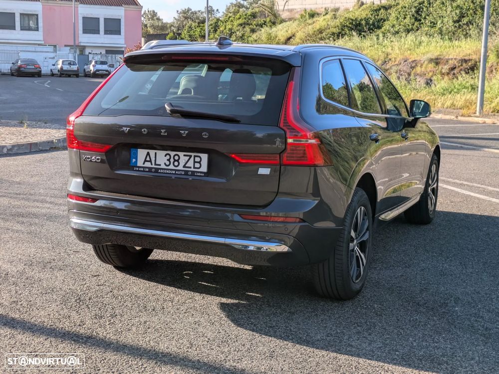 Volvo XC 60 2.0 T6 PHEV Inscription AWD - 7