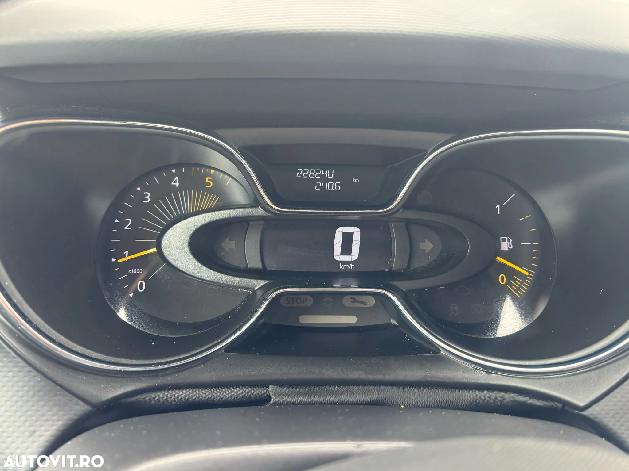 Renault Captur dCi Expression - 11