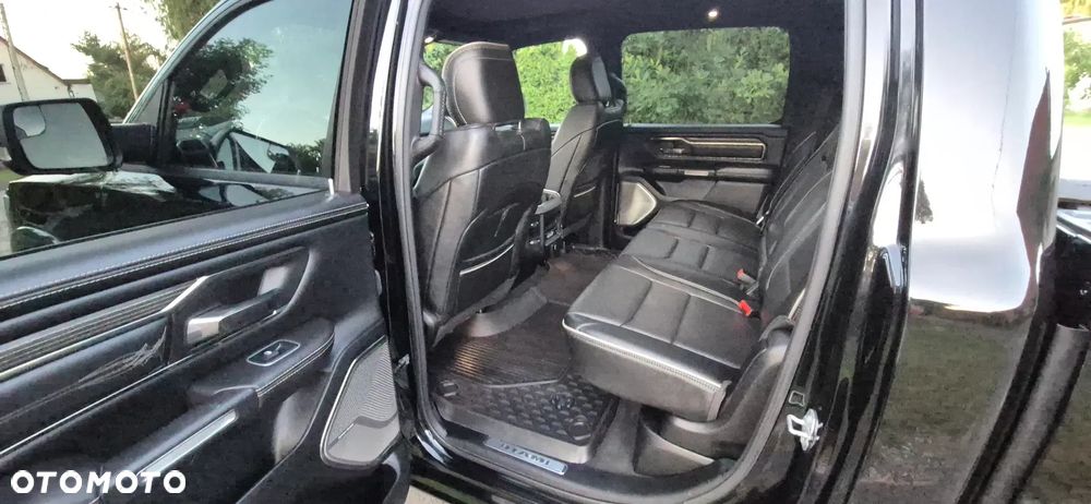 RAM 1500 5.7 Crew Cab Limited - 10