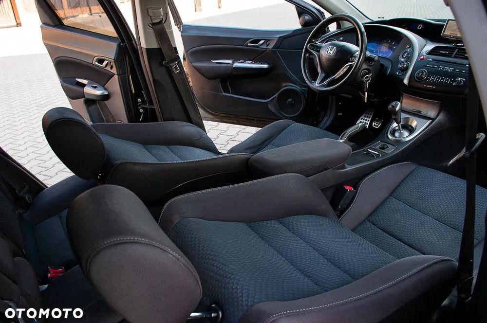 Honda Civic 1.4 Sport - 21