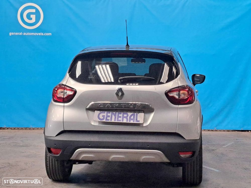 Renault Captur 0.9 TCE Exclusive - 4