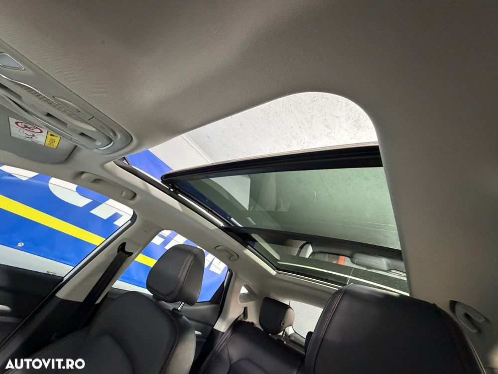 MG ZS EV Standard Luxury - 4