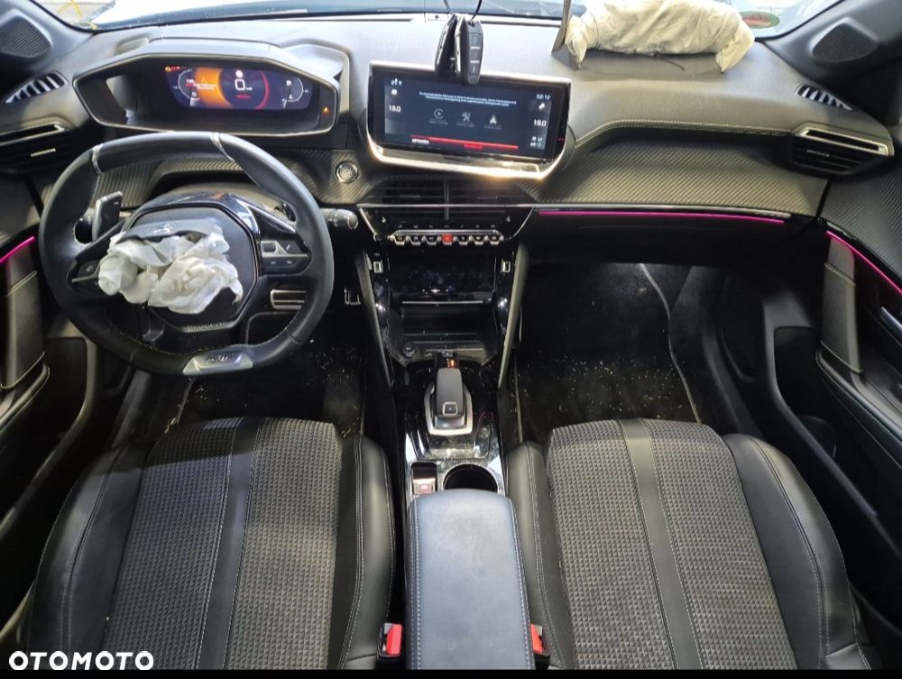 Peugeot 208 PureTech 130 EAT8 GT Pack - 13