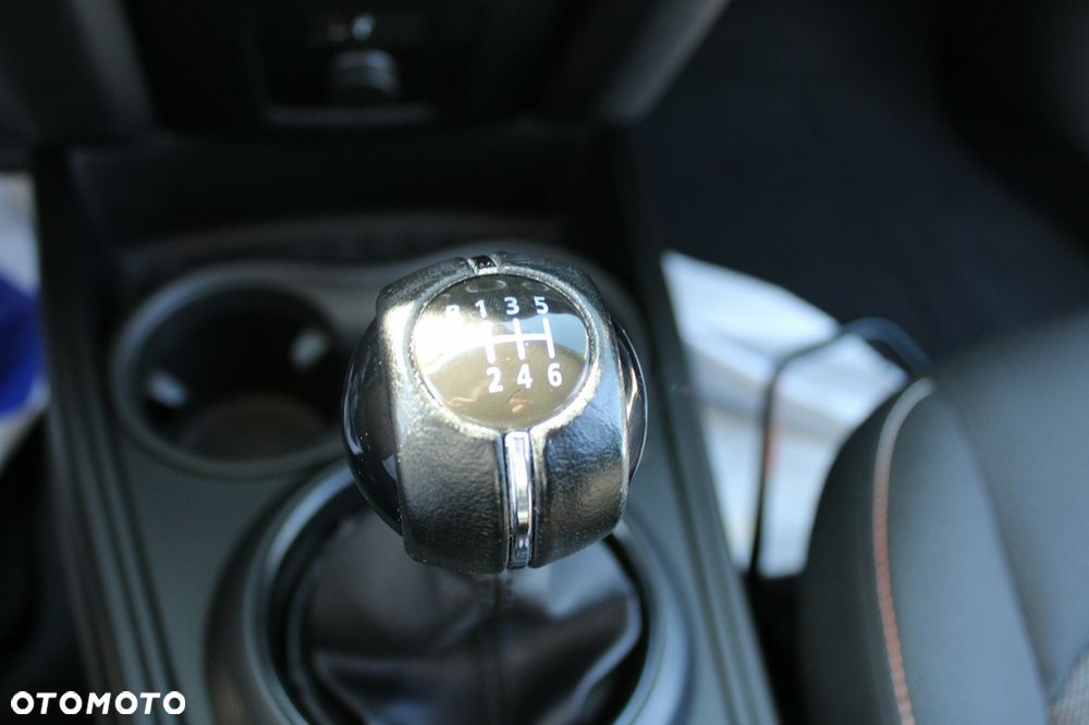 MINI Countryman - 25