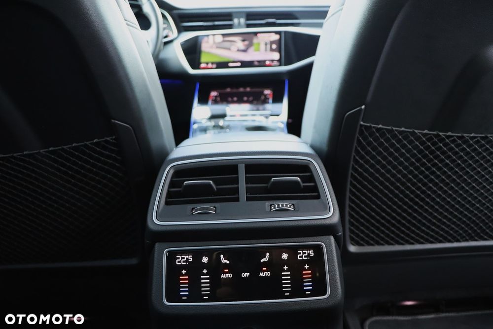 Audi A6 Avant - 29