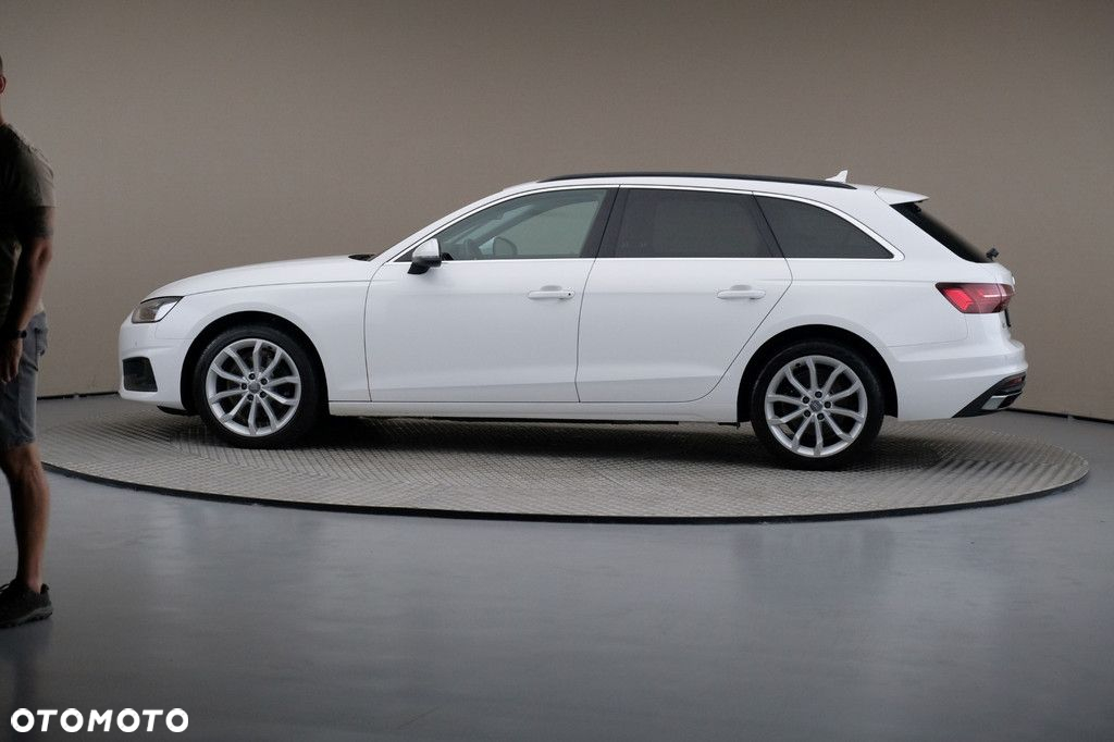 Audi A4 - 4