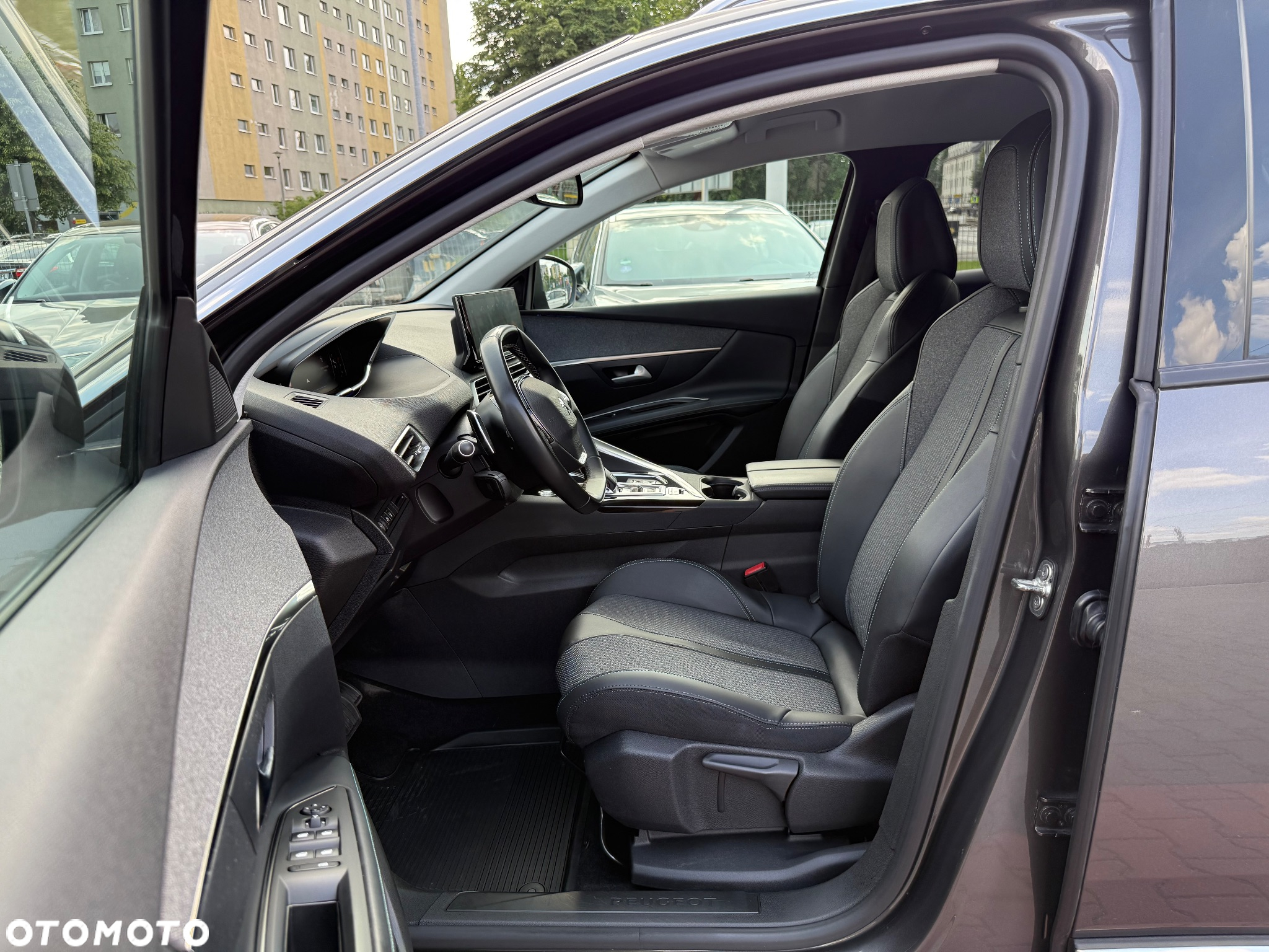 Peugeot 3008 1.5 BlueHDi Allure Pack S&S EAT8 - 14