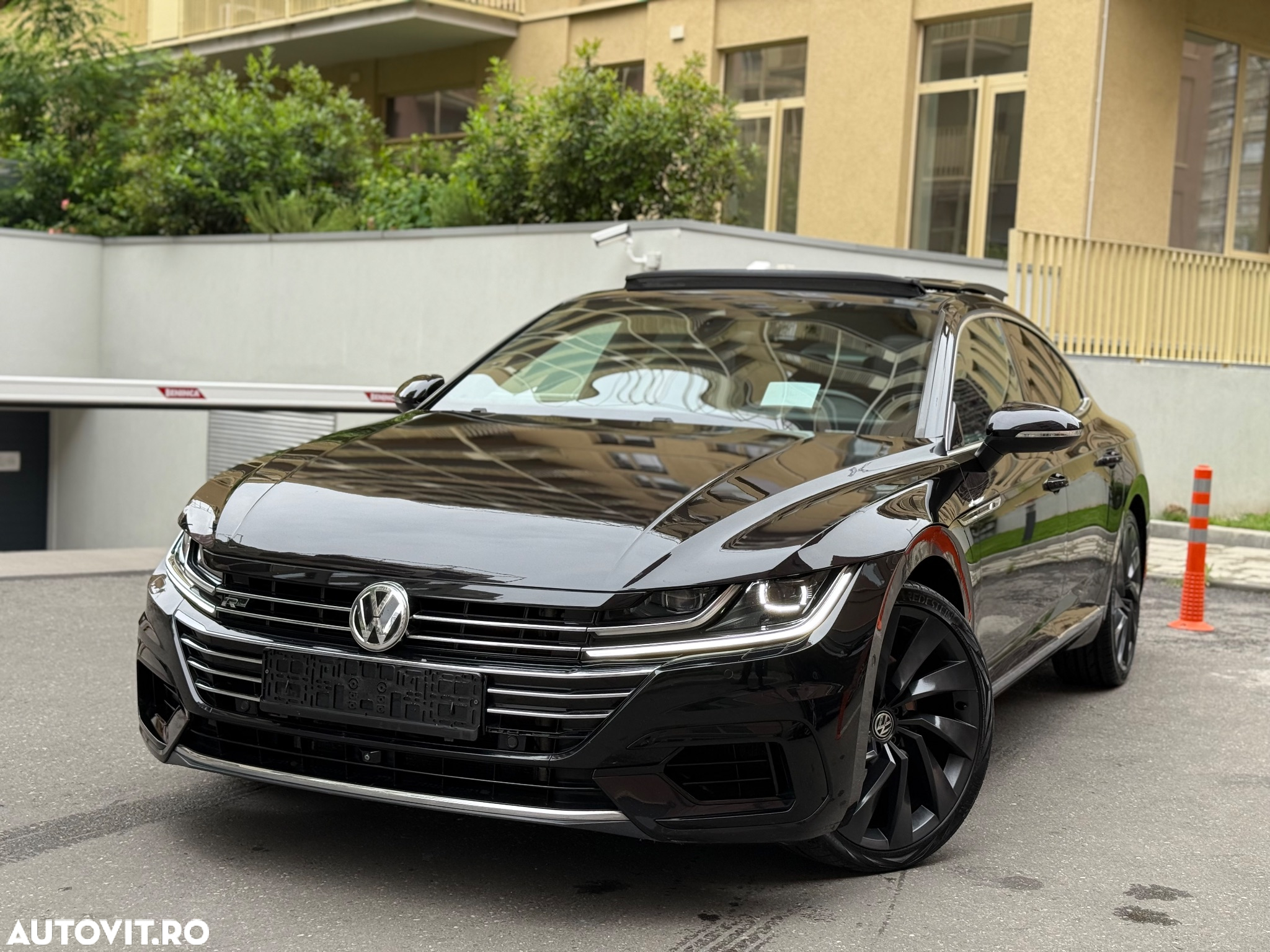 Volkswagen ARTEON 2.0 TSI DSG 4Motion R-Line - 9