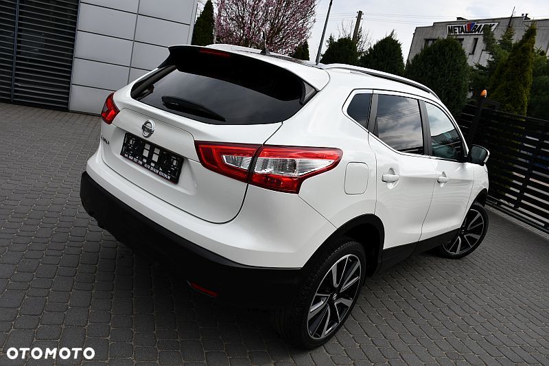 Nissan Qashqai 1.6 DIG-T Tekna+ - 4