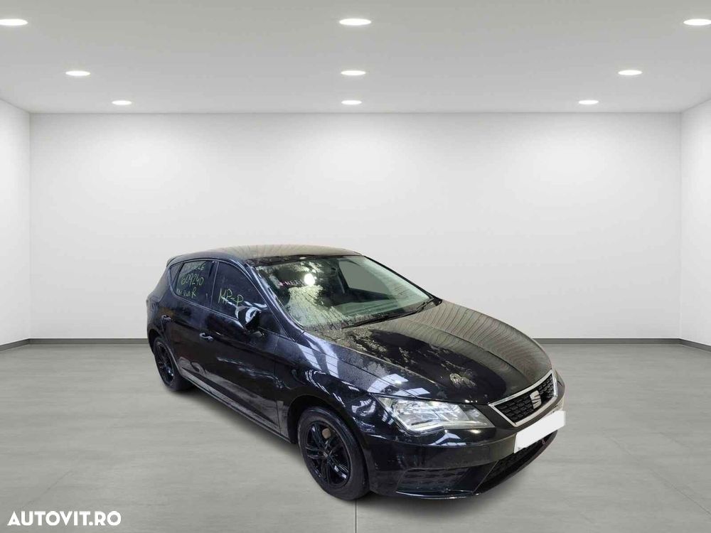 Usa Fata Dreapta Seat Leon 2018 Hatchback Negru - 1
