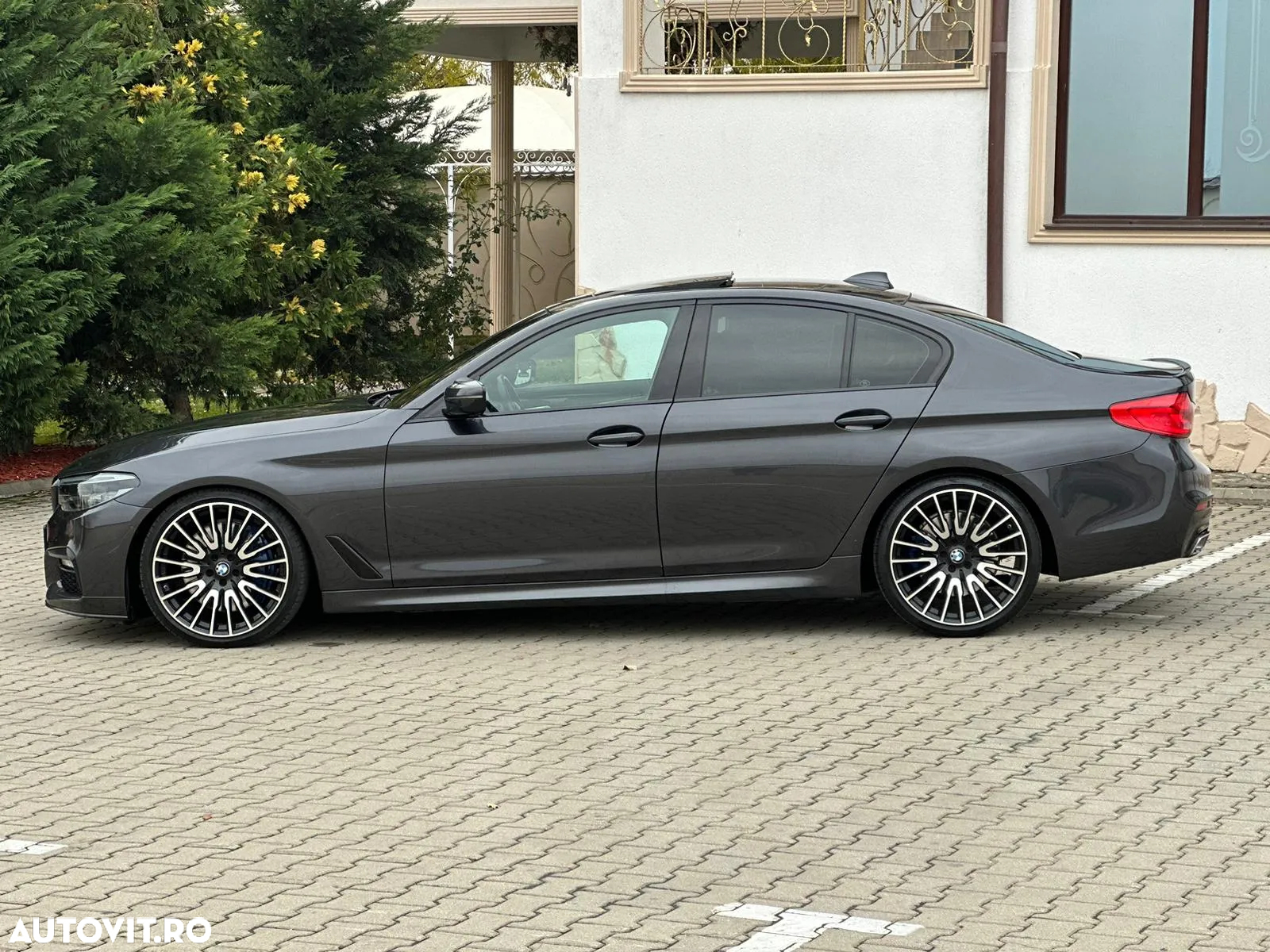 BMW Seria 5 - 11