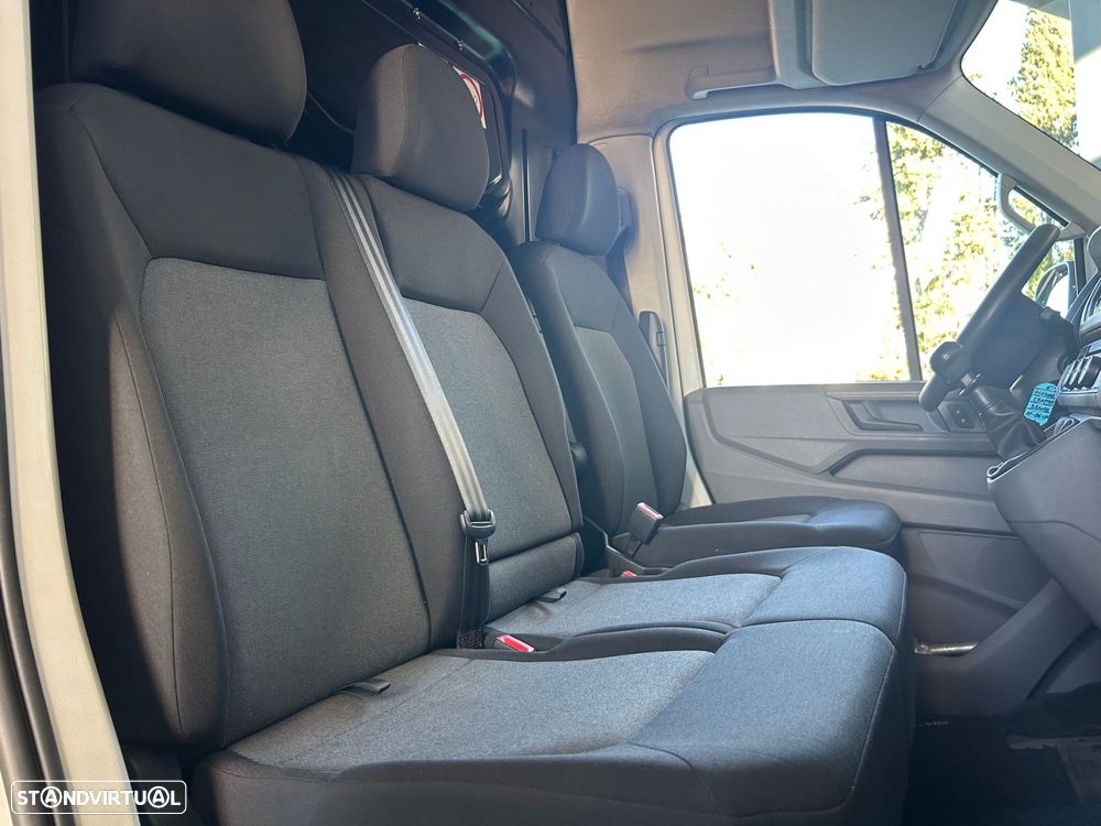 VW Crafter 35 2.0 TDi 109 Médio Tecto Alto BlueMotion - 45