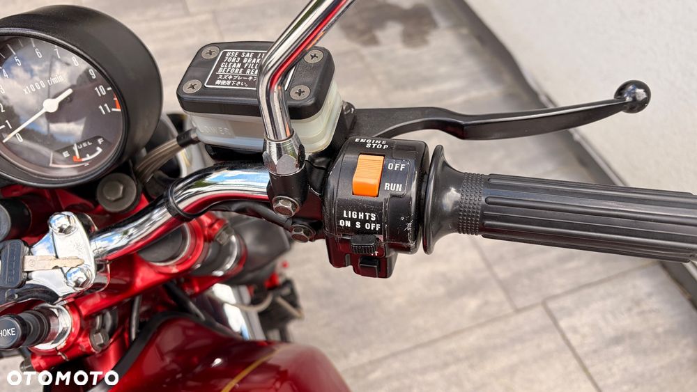 Suzuki GSX - 15