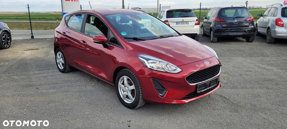 Ford Fiesta 1.0 EcoBoost S&S TITANIUM - 4
