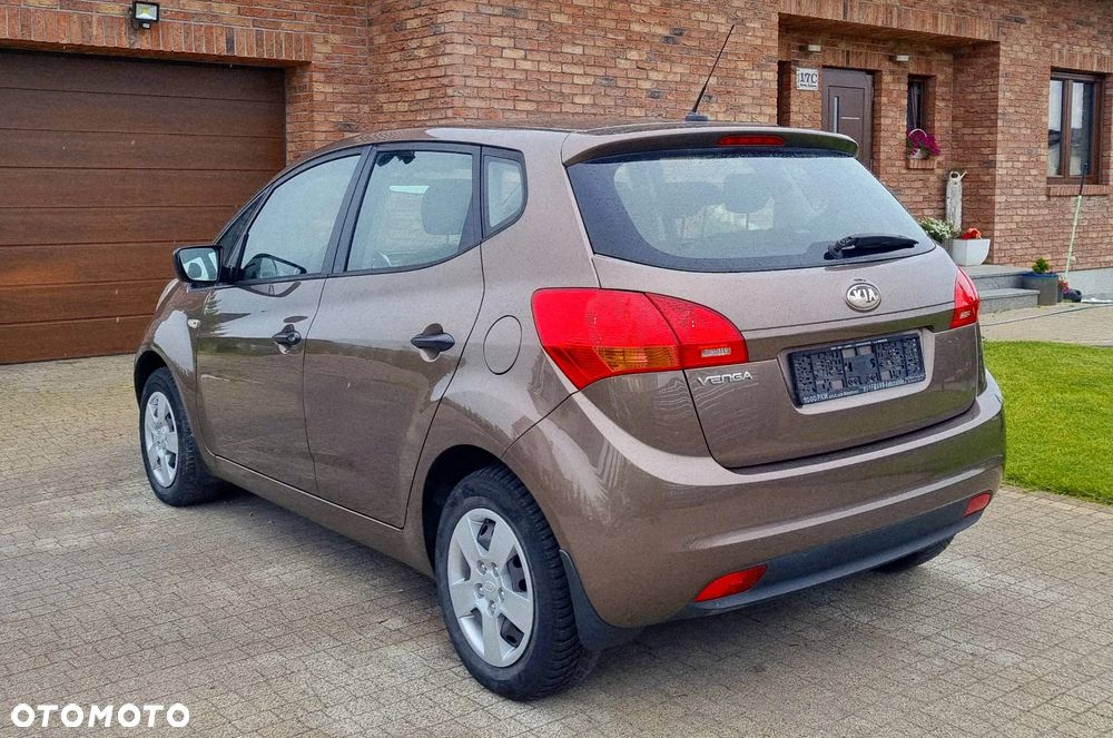 Kia Venga 1.4 CVVT Attract - 7