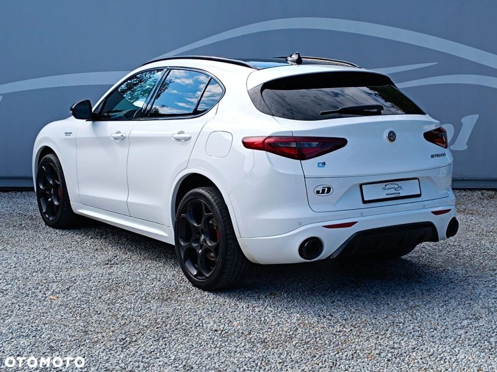 Alfa Romeo Stelvio 2.0 Turbo Veloce Q4 - 23