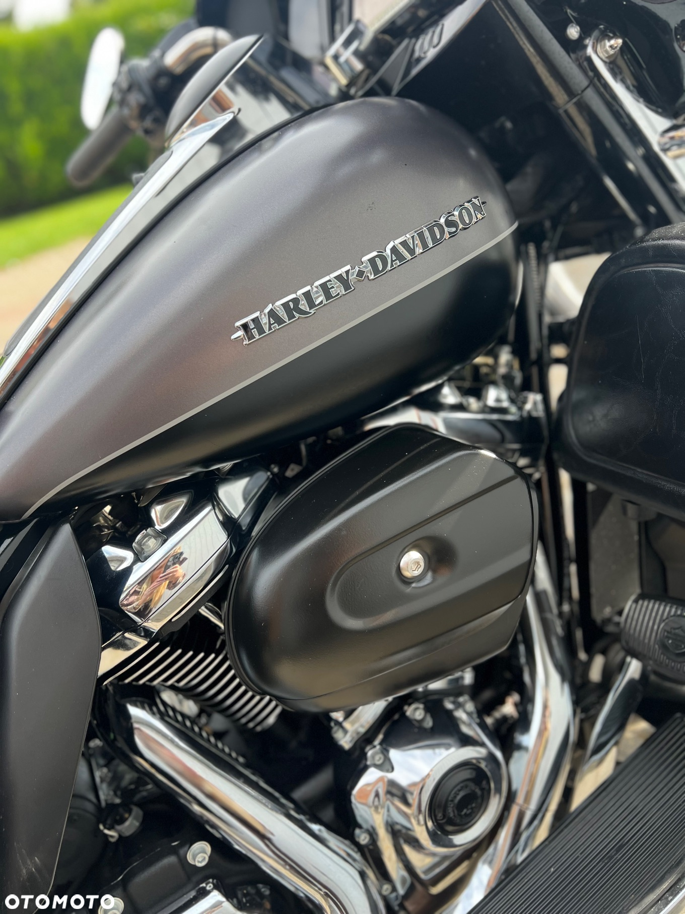 Harley-Davidson FLH Electra Glide - 15