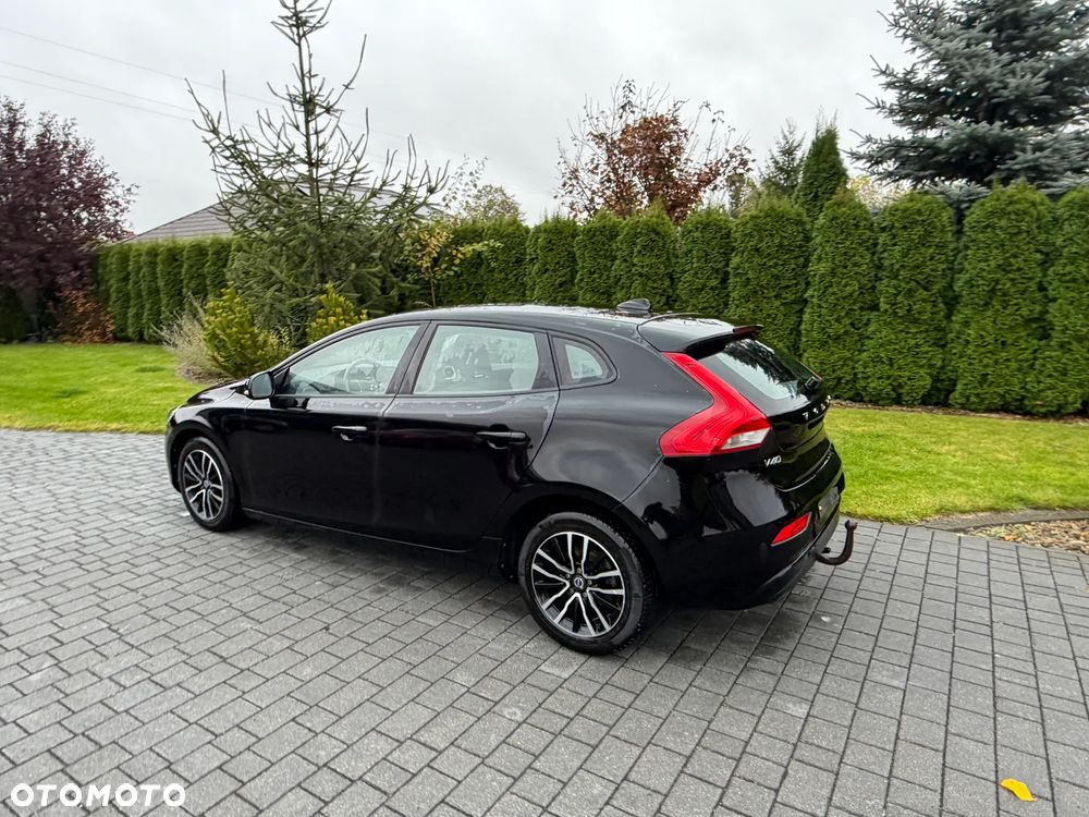 Volvo V40 D2 Summum - 4