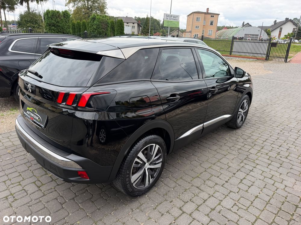 Peugeot 3008 1.5 BlueHDi Allure Pack S&S EAT8 - 39
