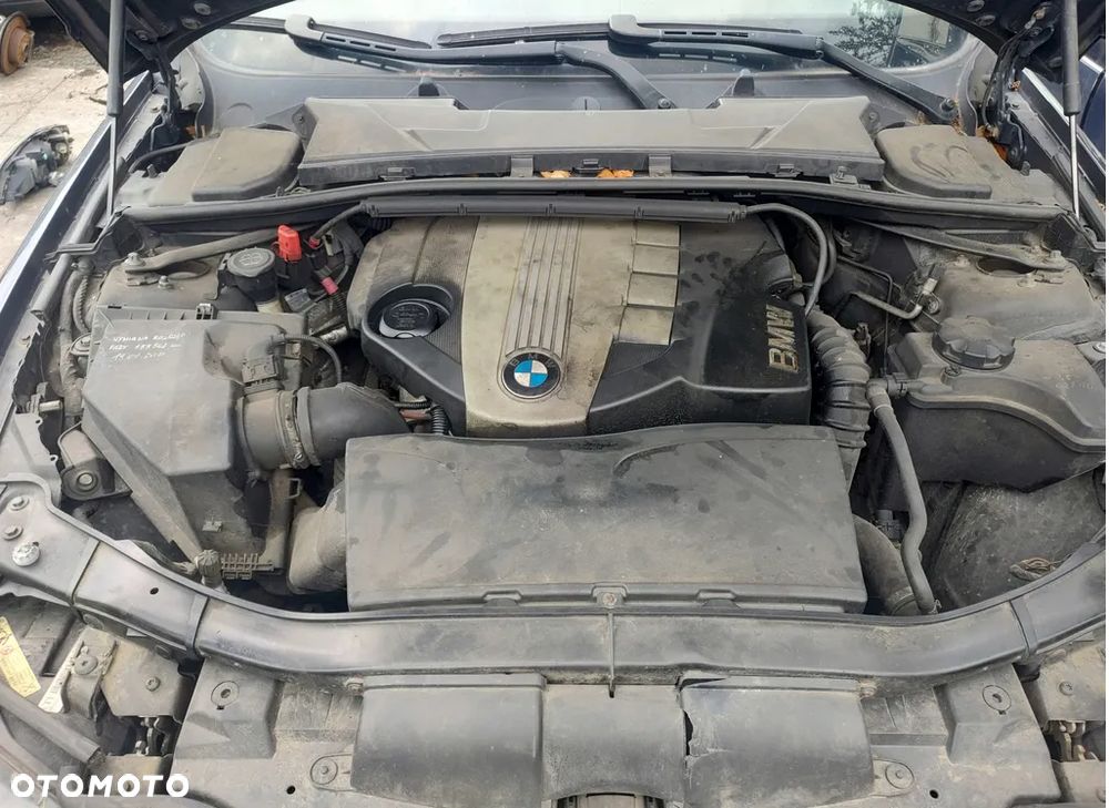 BMW E91 2,0D SILNIK N47D20A - 3
