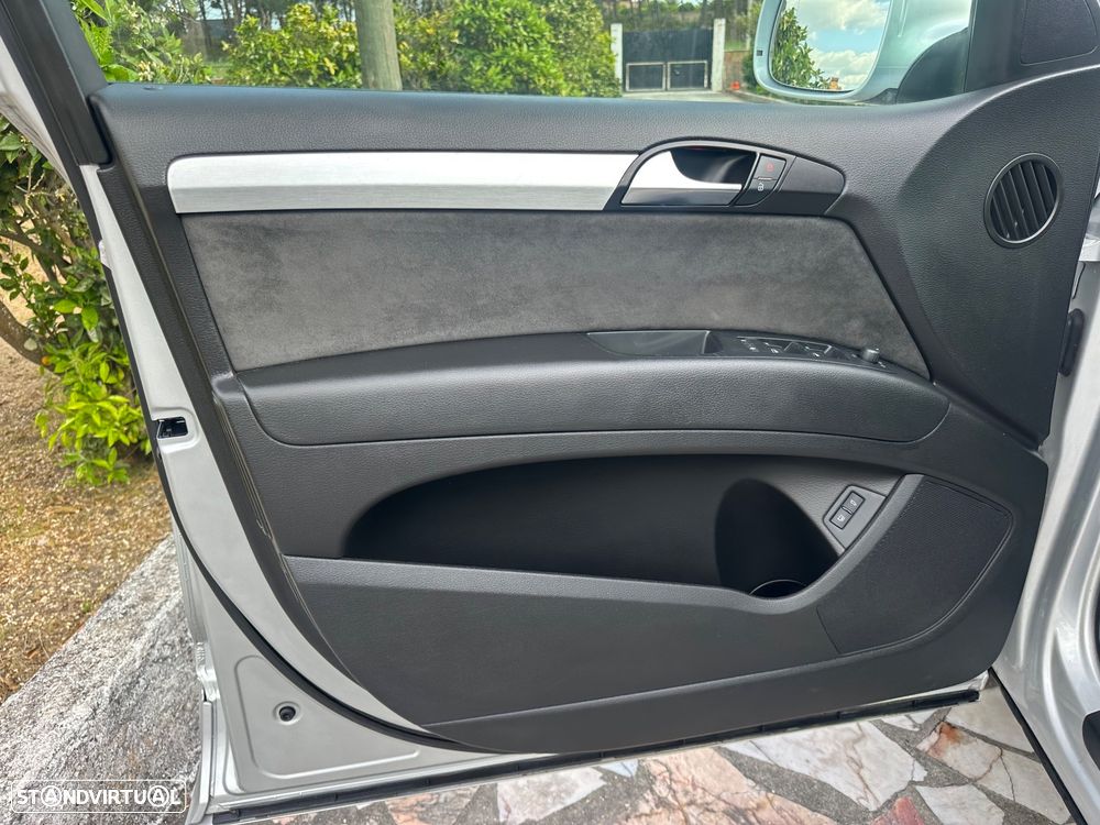 Audi Q7 3.0 V6 TDi quattro S-line Tiptronic - 18