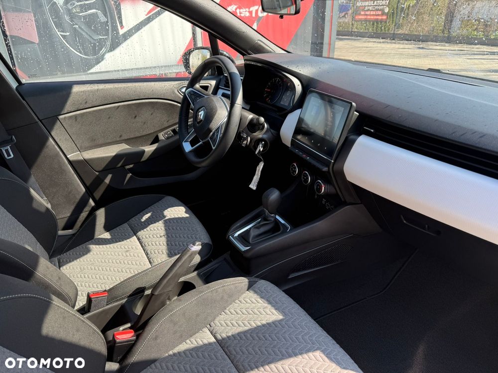 Renault Clio 1.0 TCe Techno Xtronic - 9