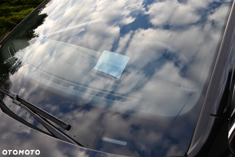 Volkswagen Tiguan 2.0 TDI SCR 4Mot R-Line DSG - 13