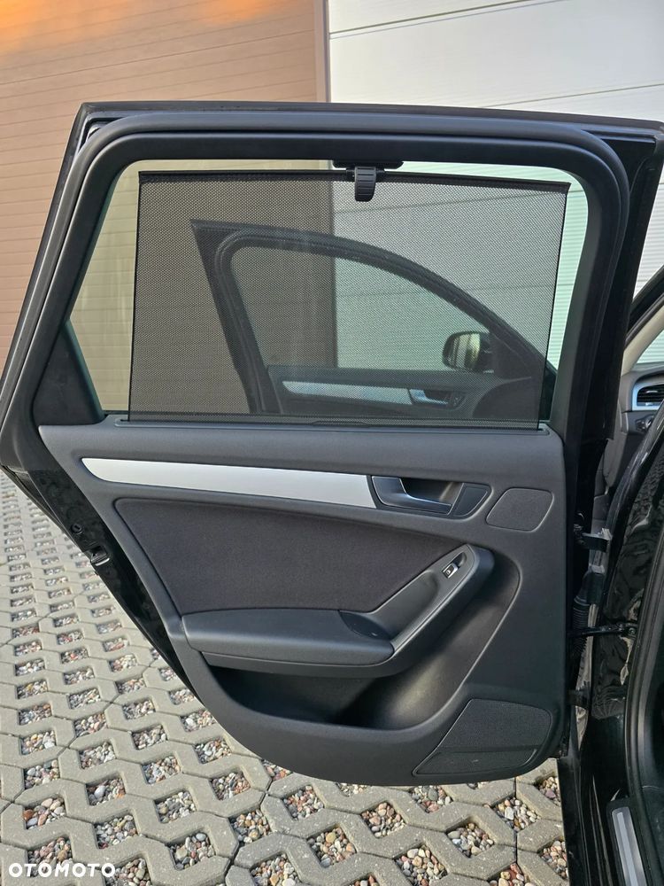 Audi A4 Avant 2.0 TDI ultra - 29