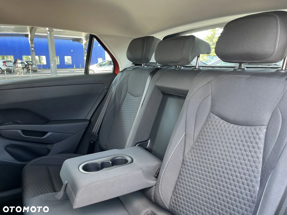 Volkswagen T-Roc 1.5 eTSI Life DSG - 17